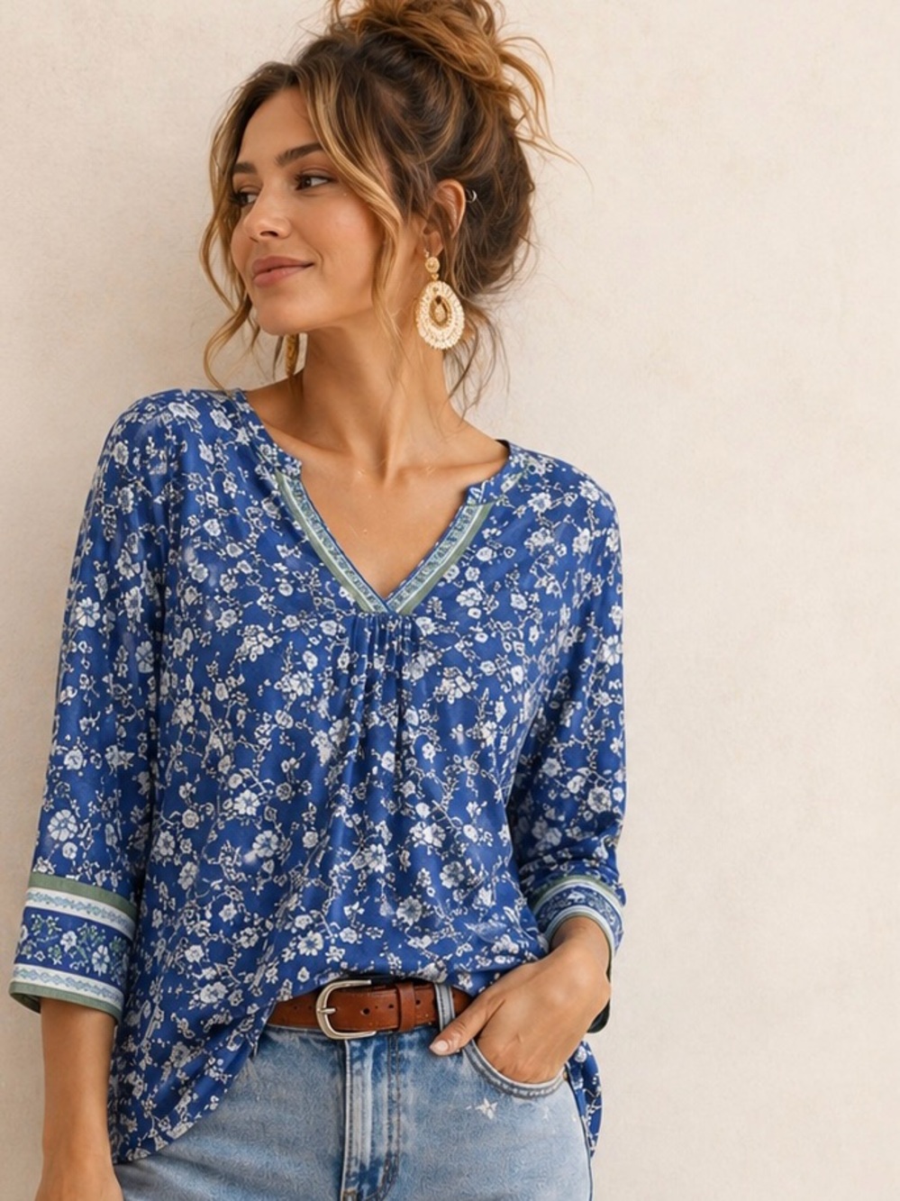 NWT Boho Tunic Blue Floral V-Neck 3/4 Sleeve Top